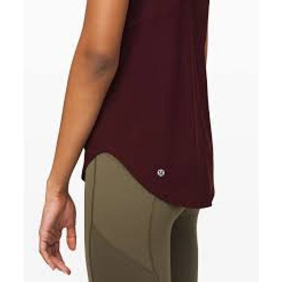 lululemon athletica Tops - Lululemon Sculpt Tank Adobe Garnet Size 4